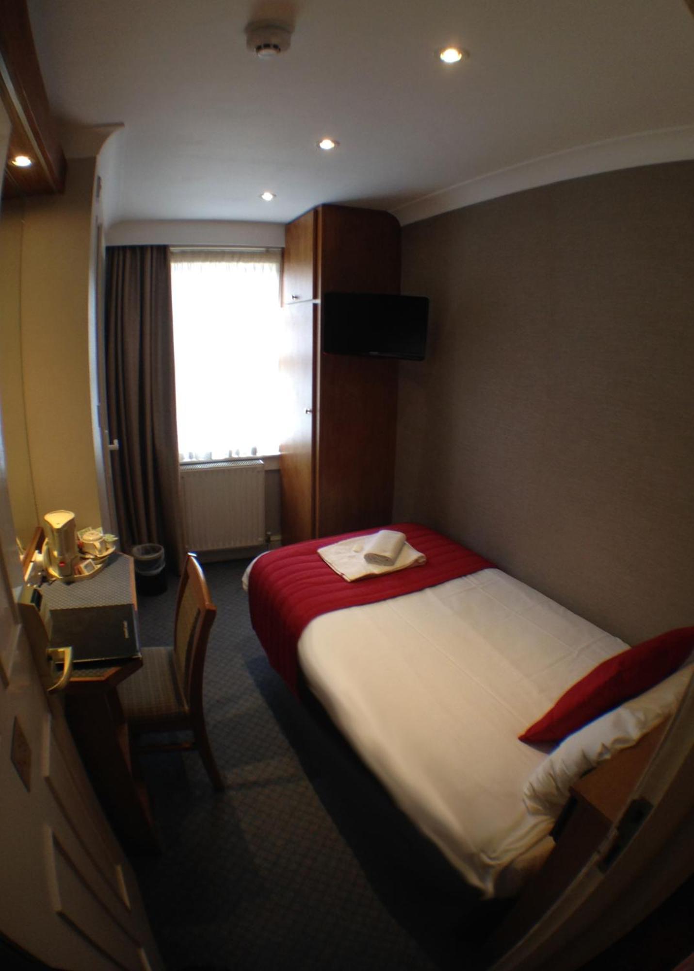 Columbus Hotel London Luaran gambar